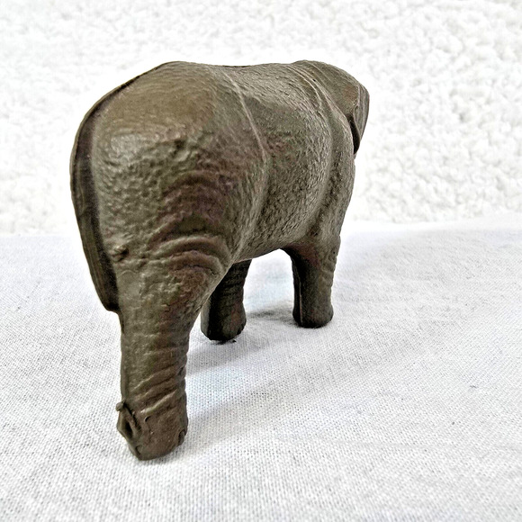 Viscoloid VCO Elephant Figure Celluloid 2" Trunk Down w Tusks Vtg 1930s - Picture 9 of 12
